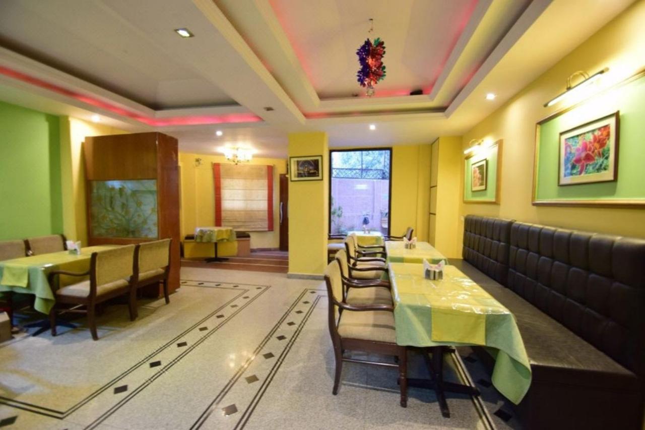 Goroomgo Marc Shimla Near Mall Road - Luxury Room - Excellent Service - Ample Parking - Best Hotel In Шімла Екстер'єр фото